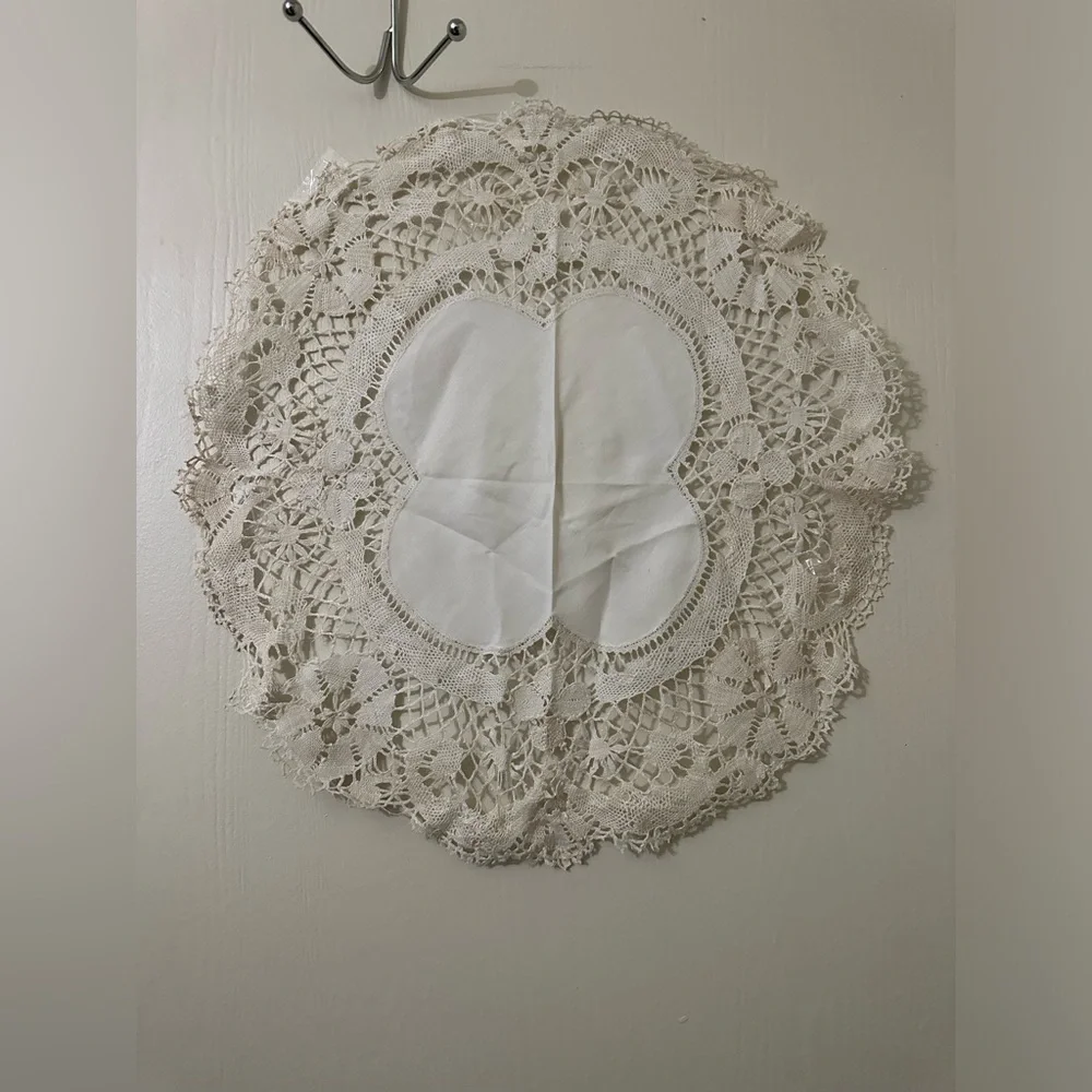 Elegant Lace Doily 18 x 19